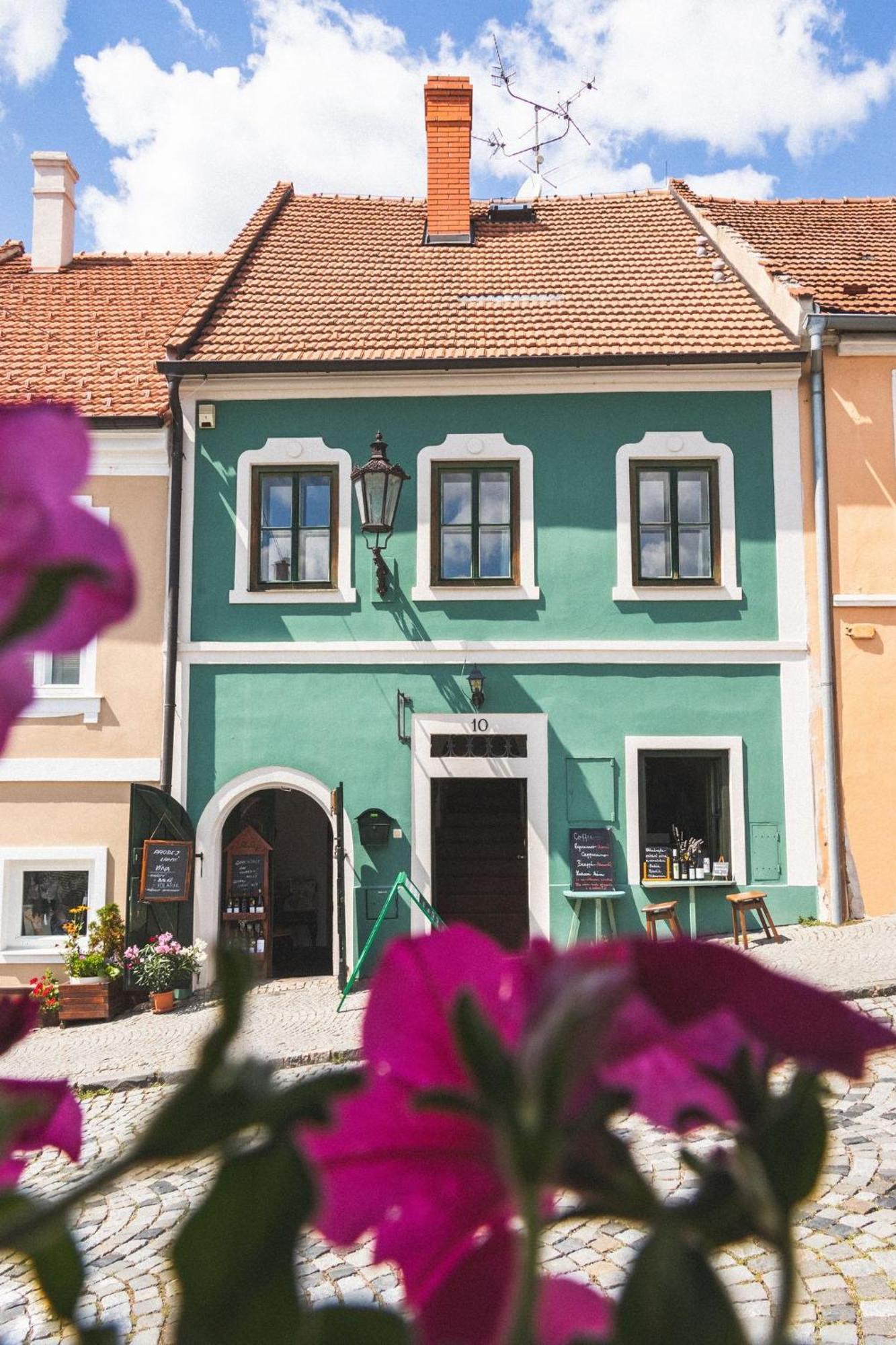 Olivea Penzion & Wine Mikulov Buitenkant foto